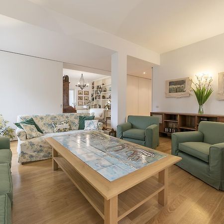 Micheli 4Pax Apartment With Terrace Rom Exterior foto